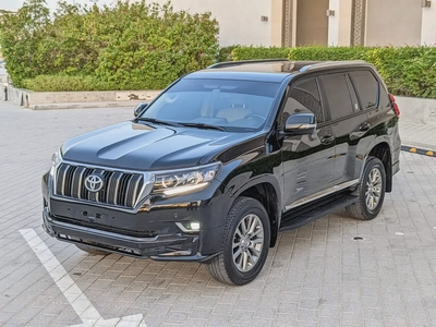 TOYOTA PRADO 2020 GCC V6 IN EXCELLENT CONDITION-1