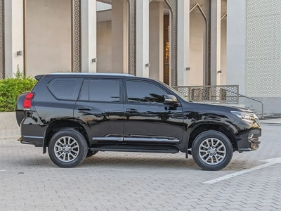 TOYOTA PRADO 2020 GCC V6 IN EXCELLENT CONDITION-15
