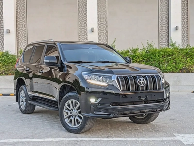 TOYOTA PRADO 2020 GCC V6 IN EXCELLENT CONDITION-19