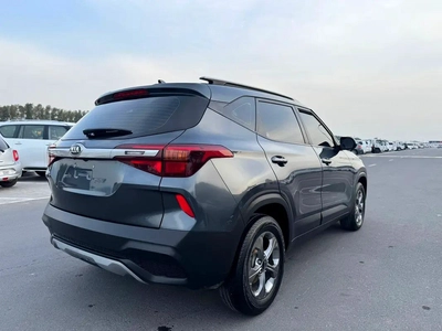 Kia Seltos GLS AT 2021 - GCC Specs - Excellent Condition-4