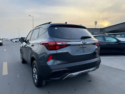 Kia Seltos GLS AT 2021 - GCC Specs - Excellent Condition-3