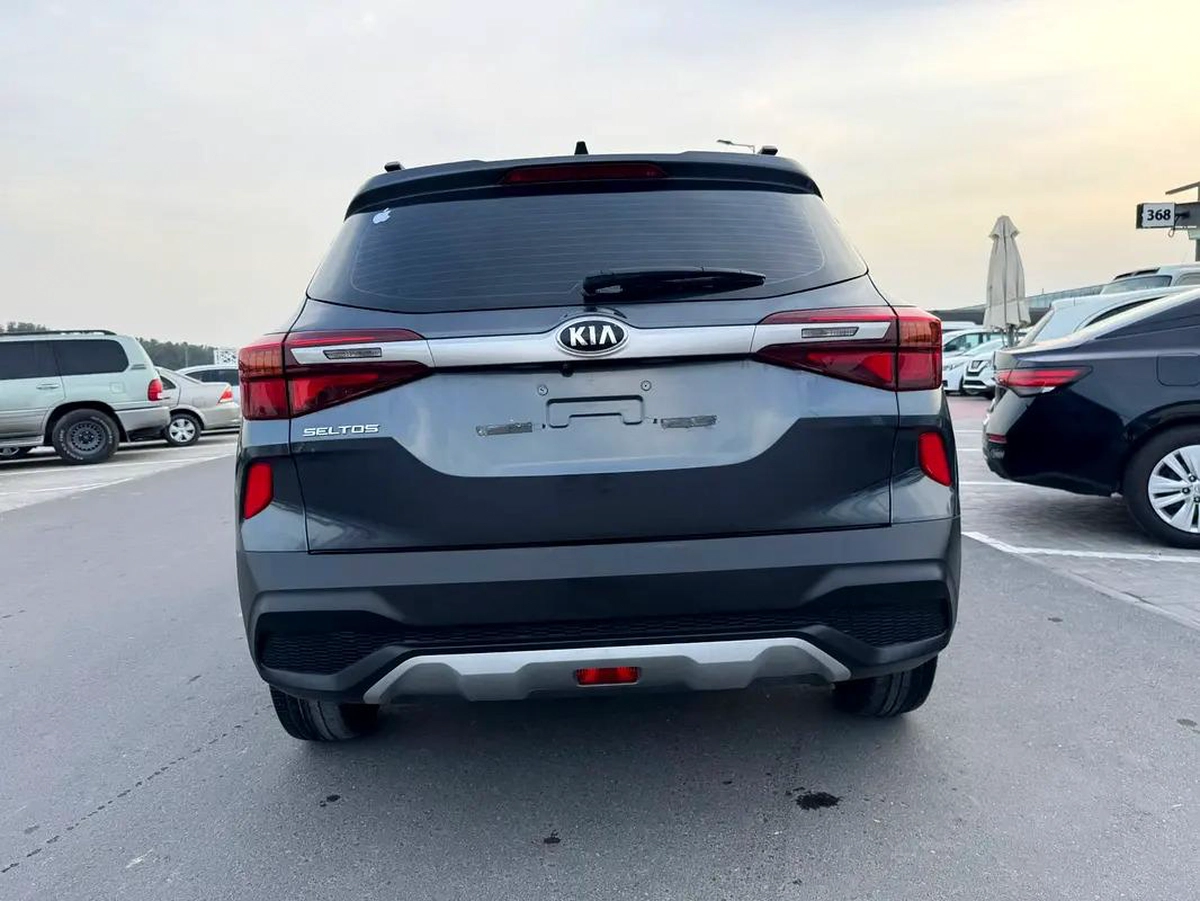 Kia Seltos GLS AT 2021 - GCC Specs - Excellent Condition-11-11