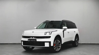 Lynk & Co 900 2.0 Ultra-2