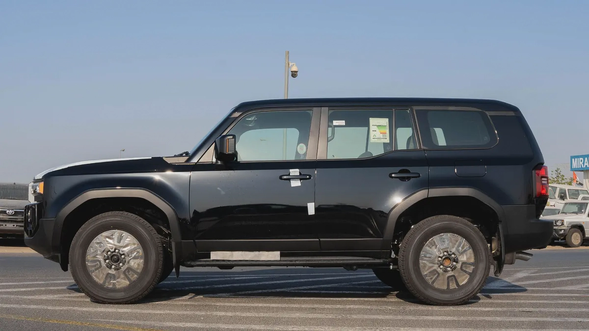 Toyota Prado TXL 1 2.4L petrol AT 2026-3-3
