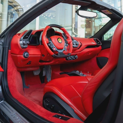 2018  FERRARI  488 SPIDER  GCC DONE ONLY 26,000KM( FULL SERVICE HISTORY)-13
