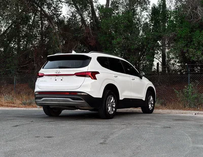 Hyundai Santa Fe SMART Hyundai Santa Fe | 2.5 L | 2023 | GCC | Accident-Free | In Excellent Condition | 1142 P.M-6