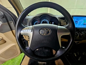 Toyota Fortuner EXR/ V4 2.7L 4WD/ LEATHER DVD/ LOW MILEAGE