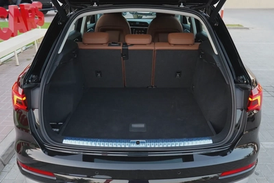 Audi Q3 2020-15