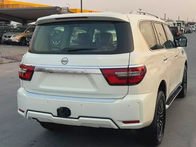 Nissan patrol 2017 fullopshin white color fullopshin GCc calen ace-1