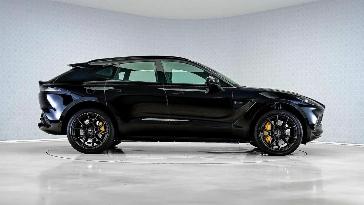 UAEs Very Best Example | 2 Years Free Servicing | AED 7,672 Per Month-3-3