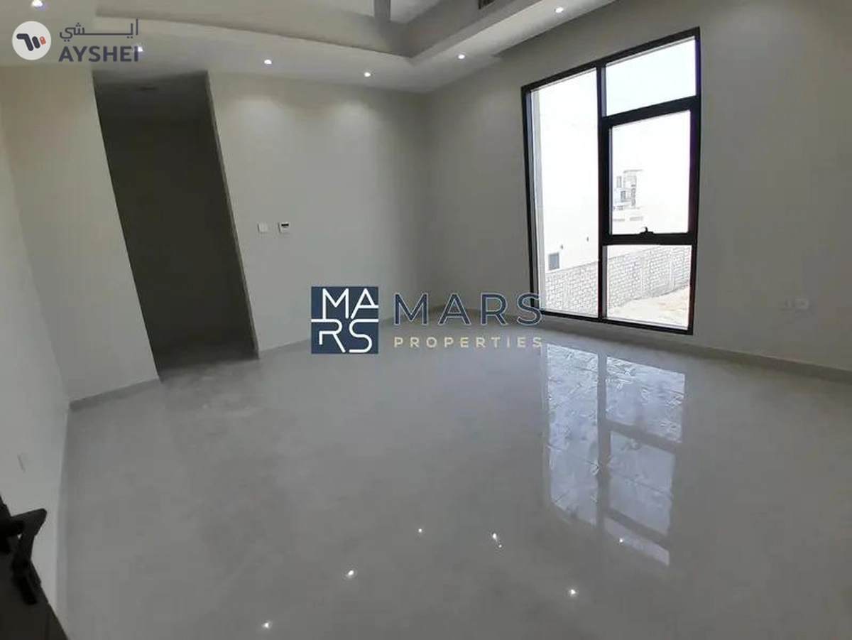 Hoshi, Sharjah