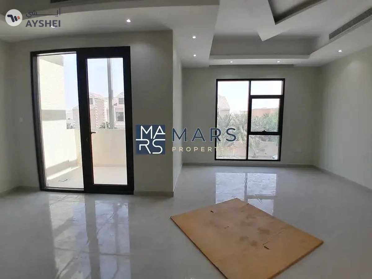 Hoshi, Sharjah