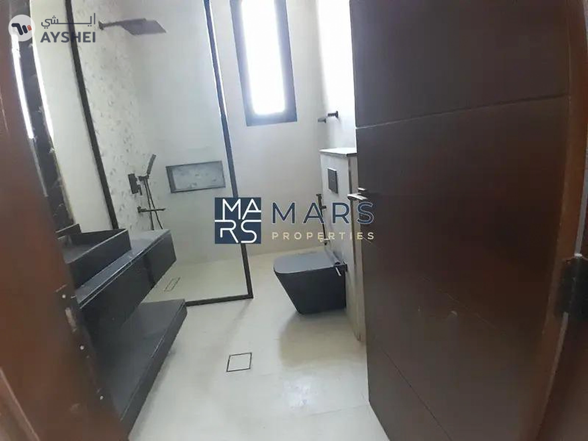 Hoshi, Sharjah