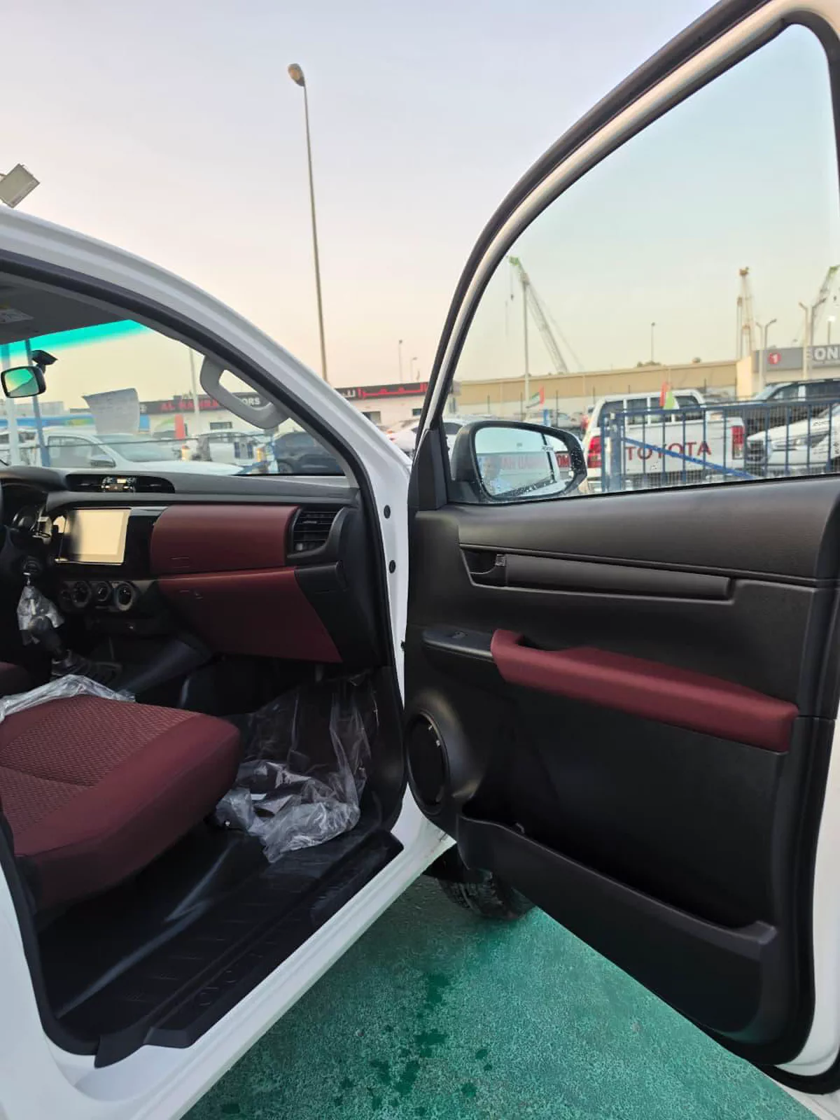 TOYOTA HILUX 4X4 SINGLE CAB PETROL-7-7