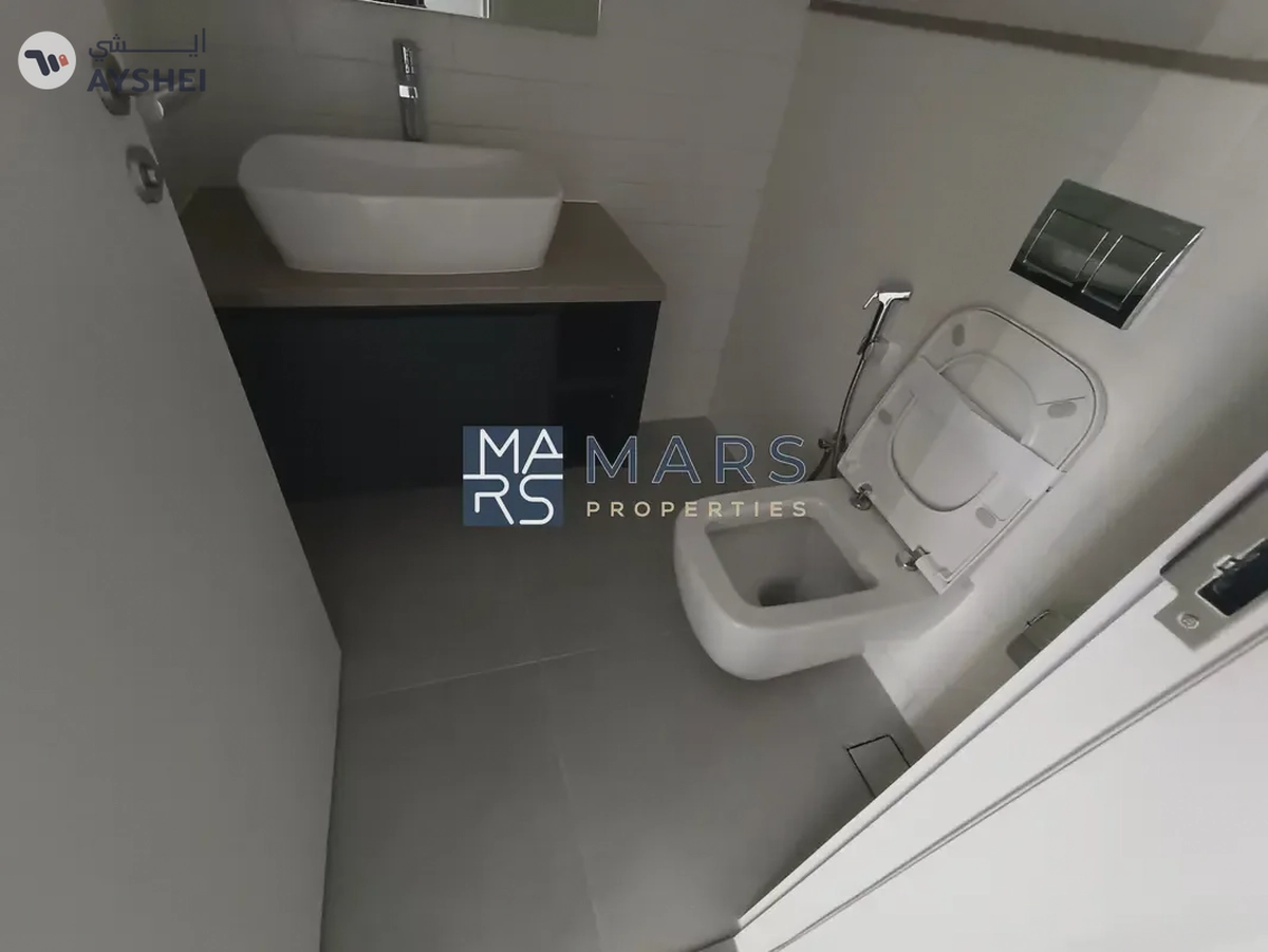 Luxurious brand new 1 bedroom available for sale in al jada East village 550k