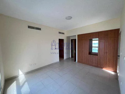 Hot Deal | Seaview | 3Br+ Maids room-6