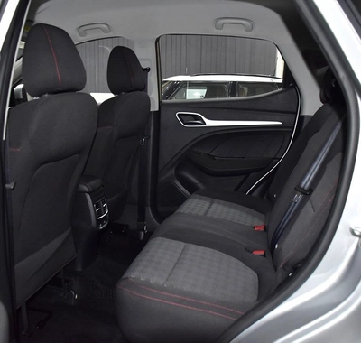 MG ZS ( 2022 Model ) in Silver Color GCC Specs-13