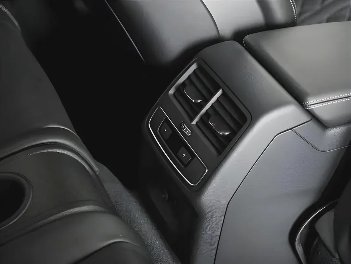 AED 3,400 Monthly No down payment - 2023 Audi S5 3.0 TFSI quattro - American Specs - Convertible-12-12