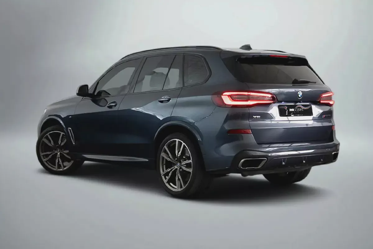 3,949 AED / 60 months | 0% DP | 2021 BMW X5 M50i / Full BMW Service History-4-4
