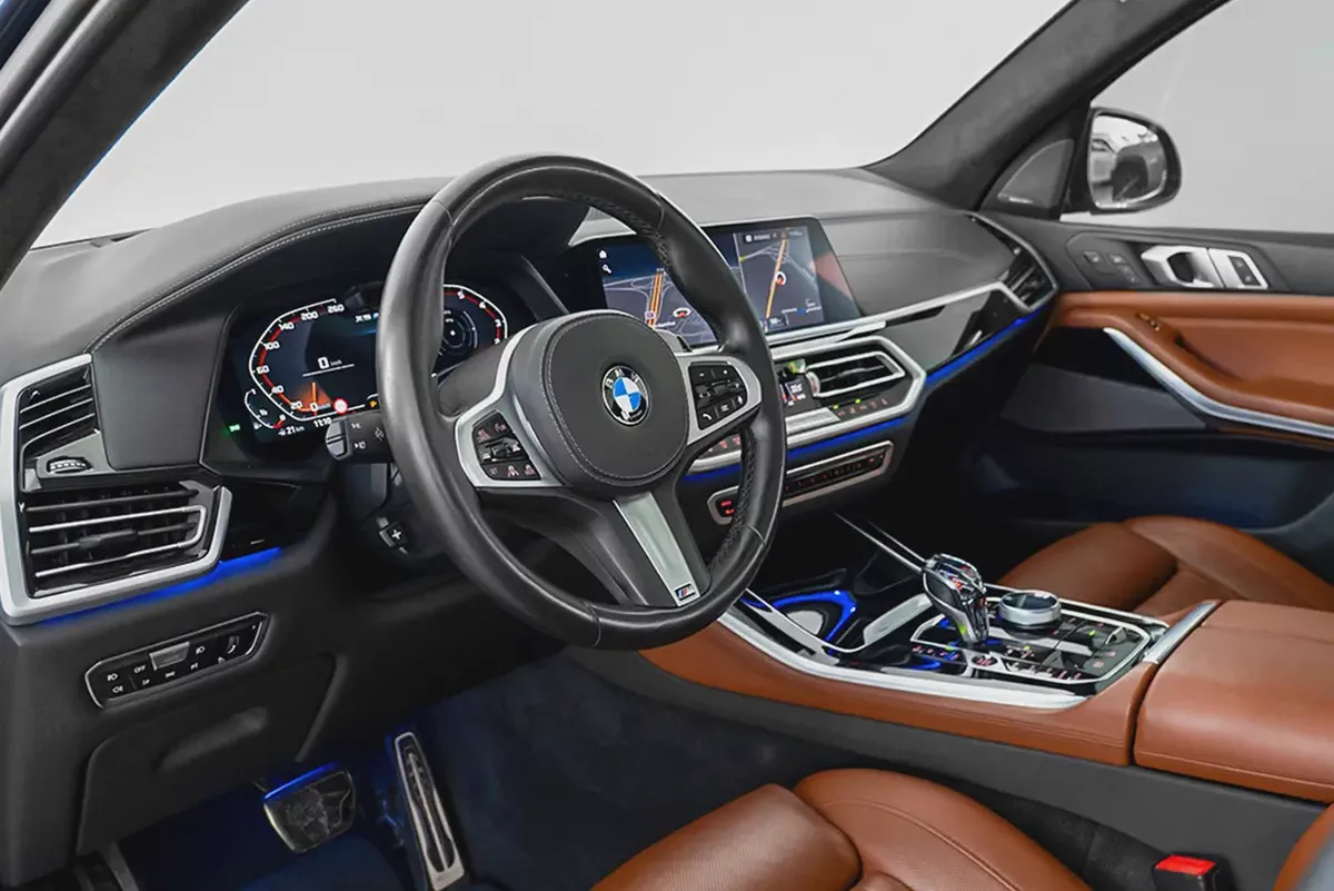 3,949 AED / 60 months | 0% DP | 2021 BMW X5 M50i / Full BMW Service History-6-6