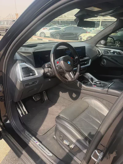 2023 BMW XM | 4.4L V8 Hybrid | Luxury SUV-10