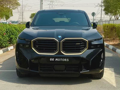 2023 BMW XM | 4.4L V8 Hybrid | Luxury SUV-2