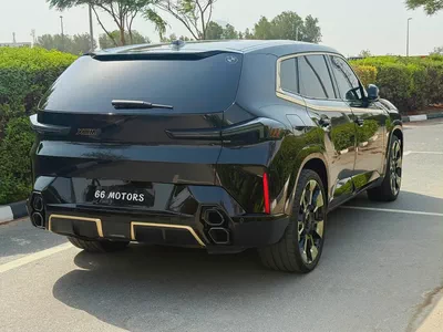 2023 BMW XM | 4.4L V8 Hybrid | Luxury SUV-3