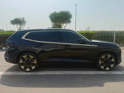 2023 BMW XM | 4.4L V8 Hybrid | Luxury SUV-6