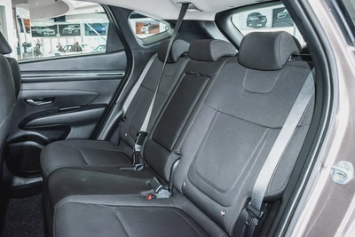 DEALER WARRANTY 1 YR / 20,000 KM | GCC | 2.0 L | AED 1100 PM-13
