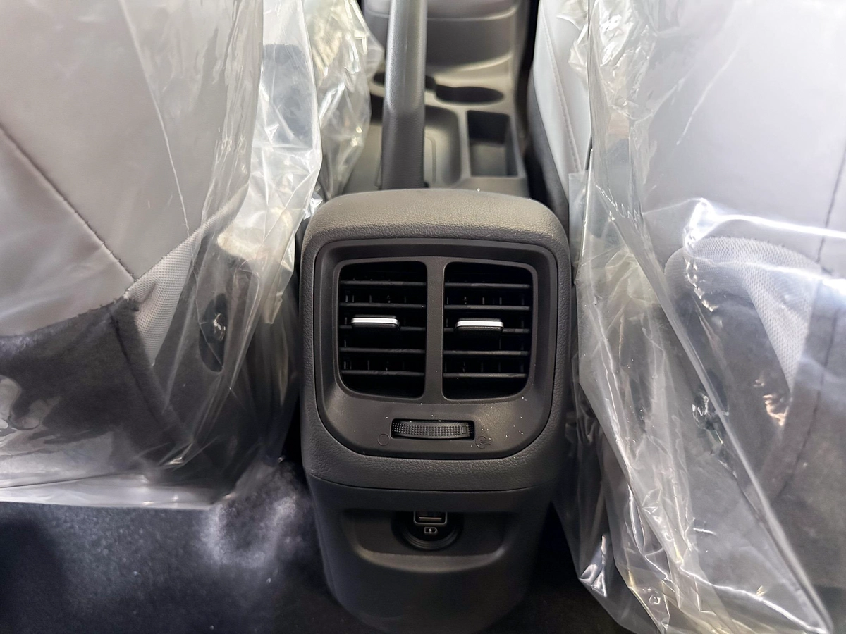 HYUNDAI GRAND i10 MODEL 2026 GCC SPECS-19-19