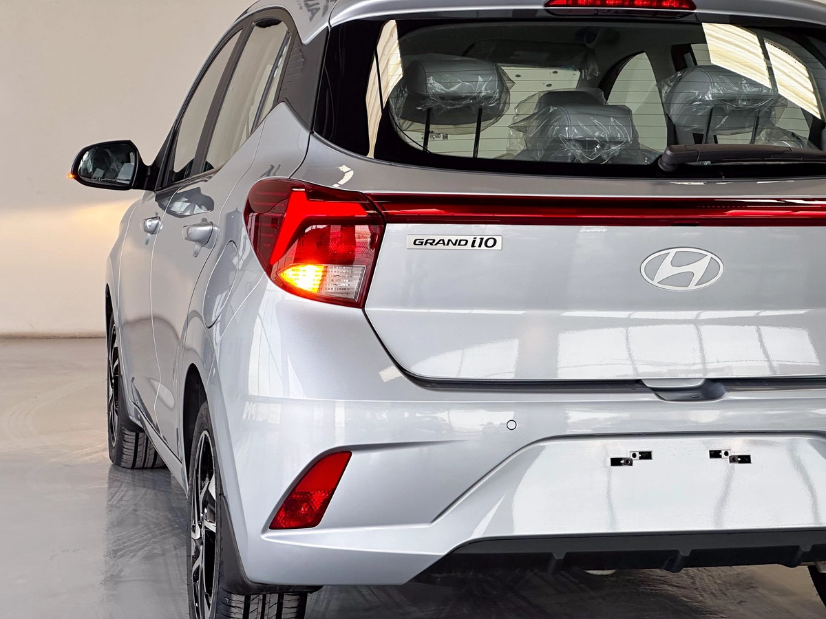HYUNDAI GRAND i10 MODEL 2026 GCC SPECS-21-21