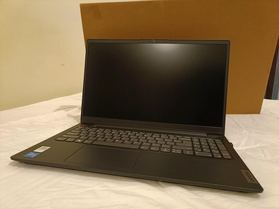 Selling my personal Lenovo laptop, used about 1 year. Works perfectly, includes charger. i5 13th Gen, 8GB RAM, 512GB SSD, 15.6” Full HD screen.-2