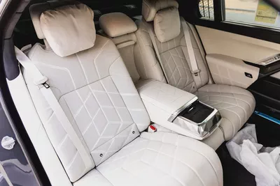 BMW 740i M Sport Individual – 2026 | GCC | Only 2,050 KM | 2 Years Warranty | AED 449,000-11
