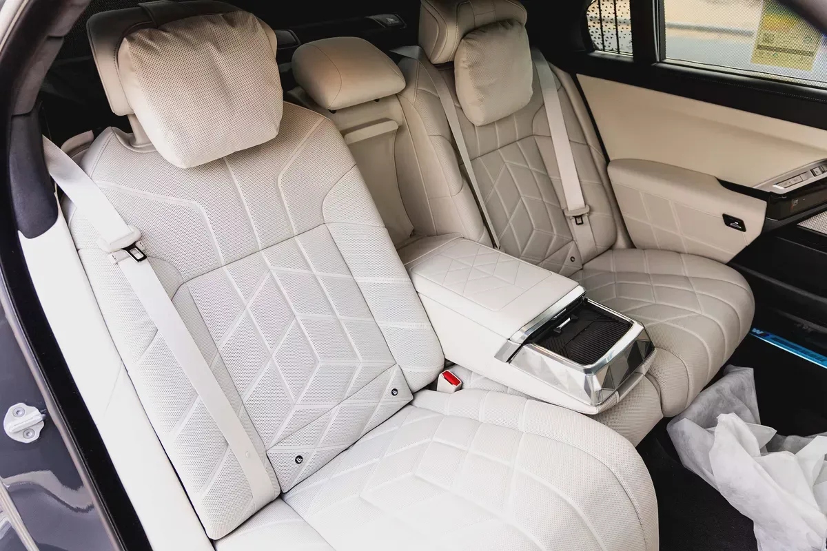 BMW 740i M Sport Individual – 2026 | GCC | Only 2,050 KM | 2 Years Warranty | AED 449,000-11-11
