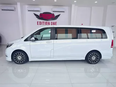 Mercedes-Benz Viano FUN 2019 | GCC Specs | Low Mileage | Pristine Condition-3
