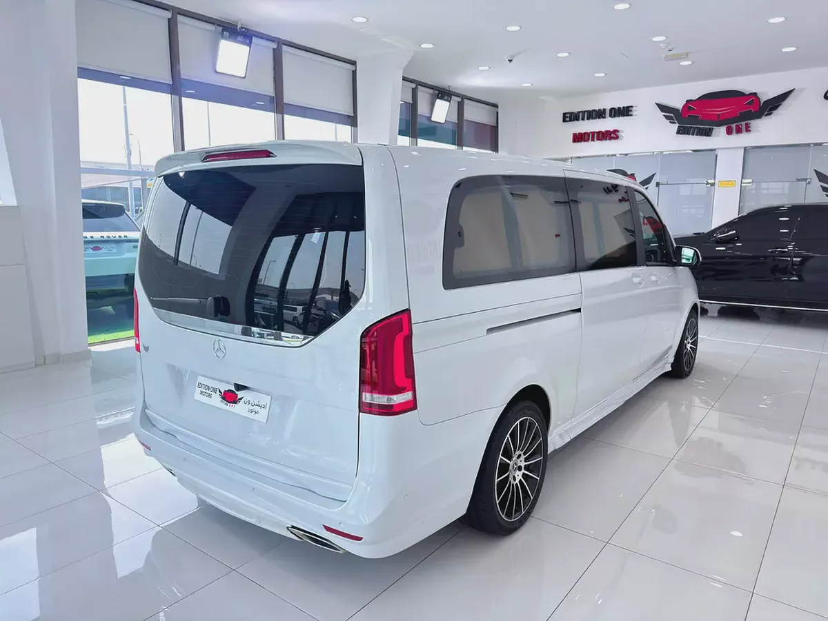 Mercedes-Benz Viano FUN 2019 | GCC Specs | Low Mileage | Pristine Condition-9-9