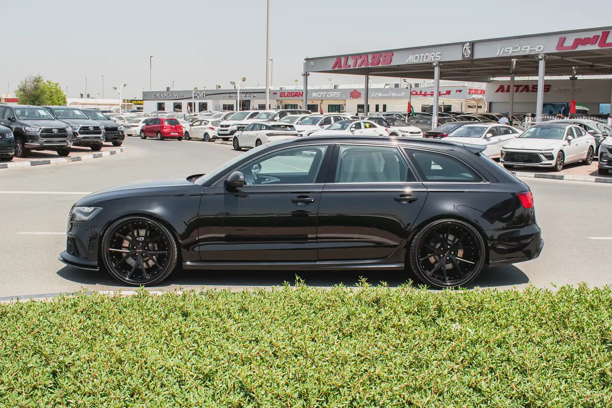 2014 Audi RS6 Twin-Turbo V8 | Only 32,000 KM | Exceptional Condition-4-4