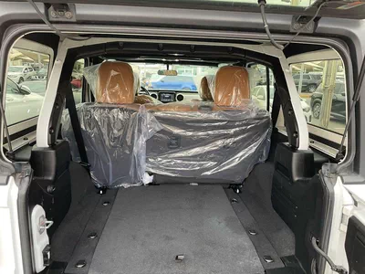 For sale Jeep Wrangler IV (JL), 6.4 l, 2021 in UAE, Sharjah-7