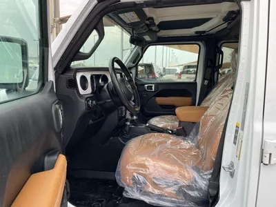 For sale Jeep Wrangler IV (JL), 6.4 l, 2021 in UAE, Sharjah-4
