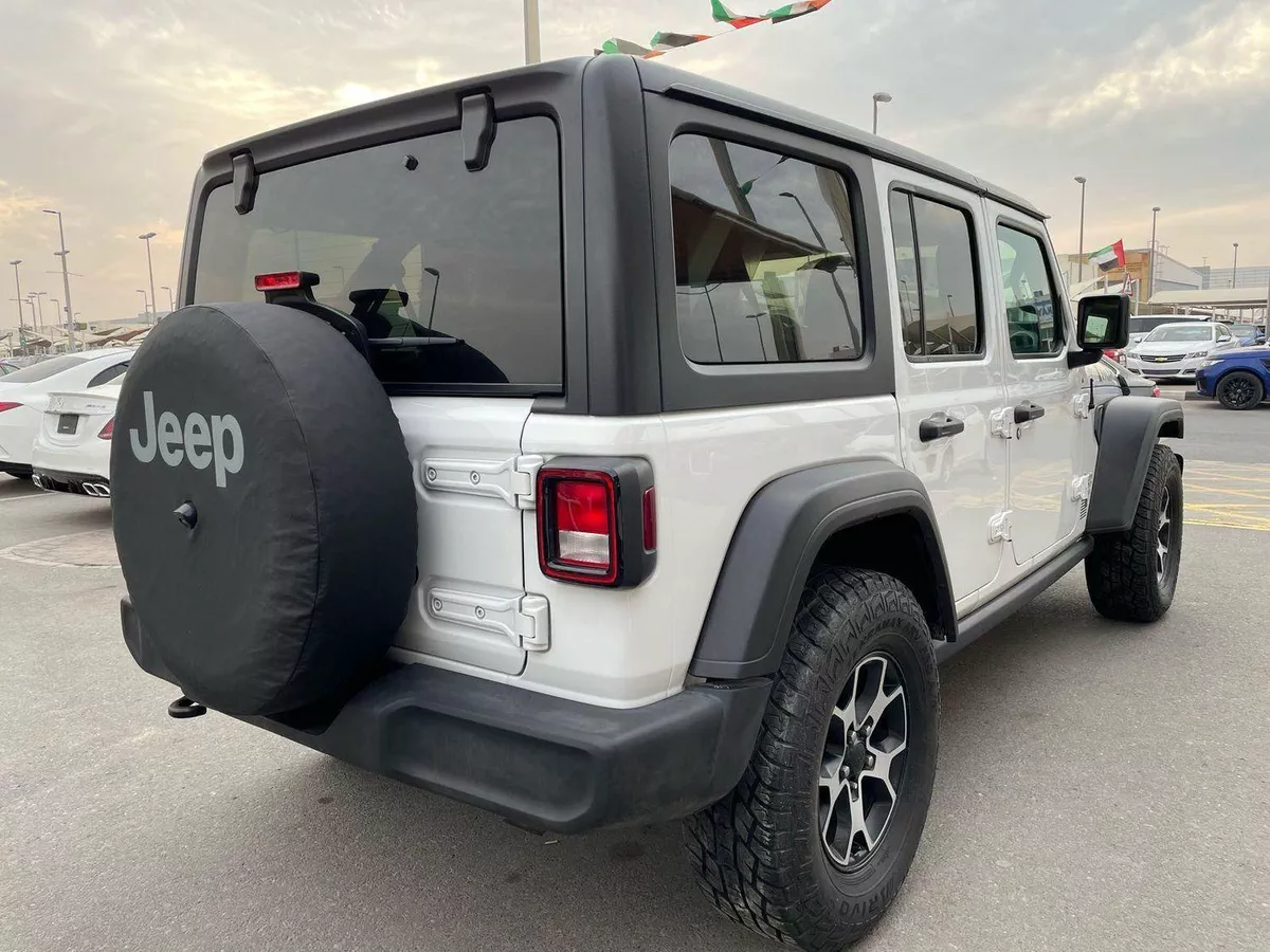For sale Jeep Wrangler IV (JL), 6.4 l, 2021 in UAE, Sharjah-1-1