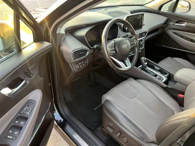 Hyundai Santa Fe STANDARD 2019 Hyundai Santa - Full Option - 2.4L - V4 - Panoramic View - Push Start - Leather and Electric-36-14