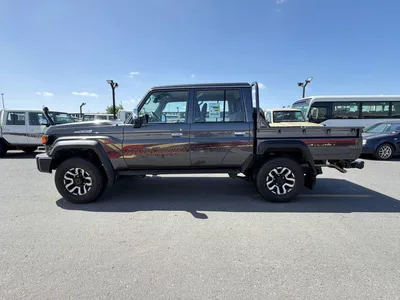 Toyota Land Cruiser Pick Up-9