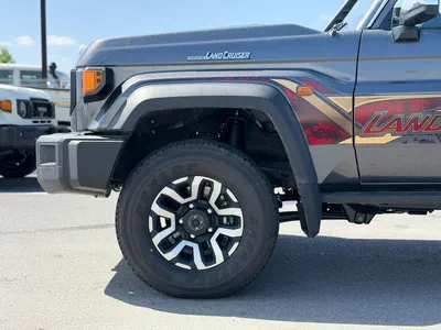 Toyota Land Cruiser Pick Up-8