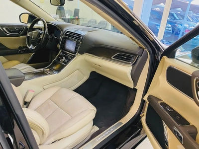 2017 Lincoln Continental Premiere GCC Specs-13