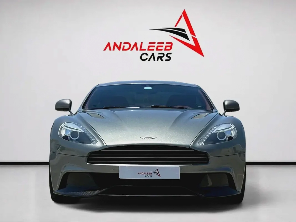 ASTON MARTIN VANQUISH | V12 | 2014 | GCC SPECS