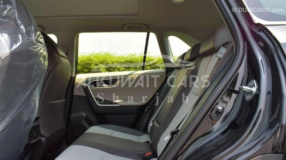 Toyota RAV4 Toyota RAV4 2.5P AT Full Option MY2024-17-0