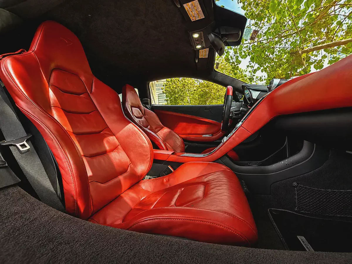 McLaren 650S Coupe 2016 | GCC Specs | Low Mileage-4-4