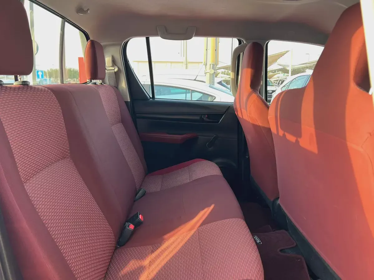 2020 Toyota Hilux, 4X4 Manual, GCC | Ref#1067-11-11