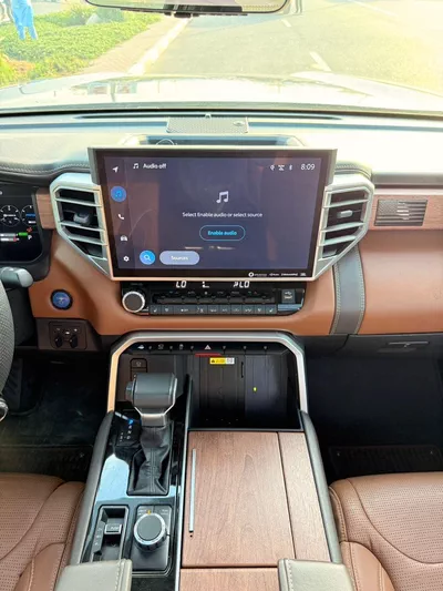 Toyota Tundra  HYBRID 360 Camera, panoramic, head up display 2023-7