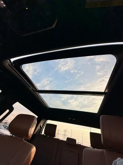 Toyota Tundra  HYBRID 360 Camera, panoramic, head up display 2023-8